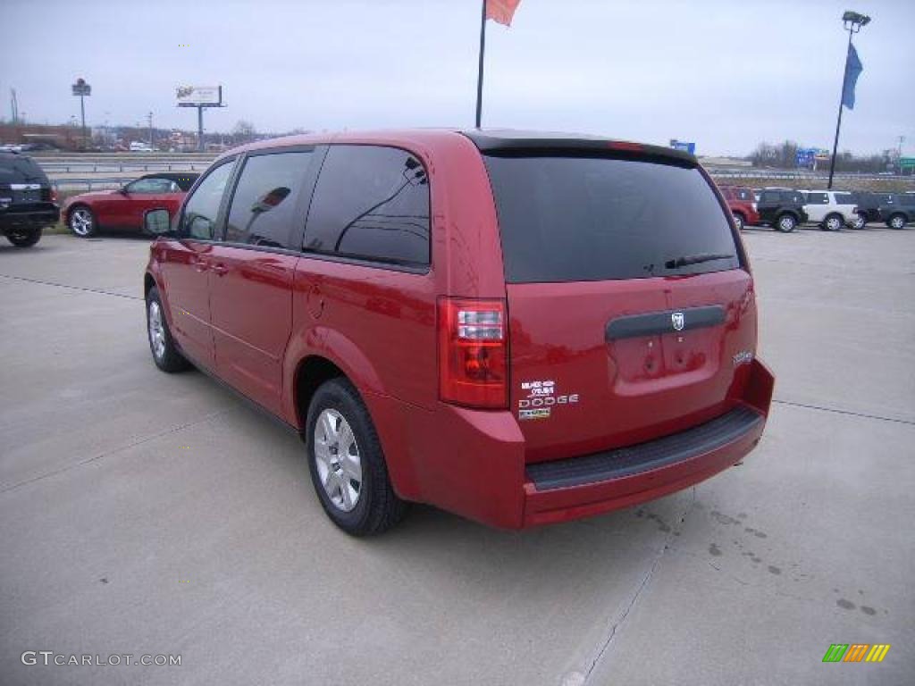 2009 Grand Caravan SE - Inferno Red Crystal Pearl / Medium Slate Gray/Light Shale photo #5