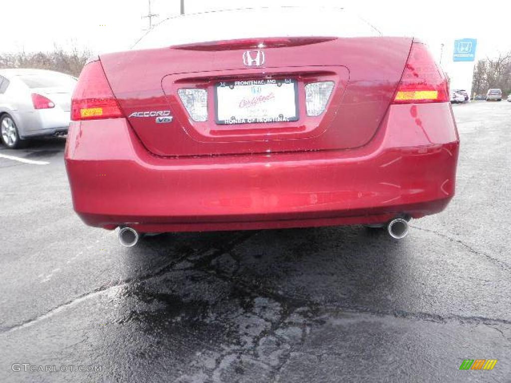2007 Accord SE V6 Sedan - Moroccan Red Pearl / Gray photo #5