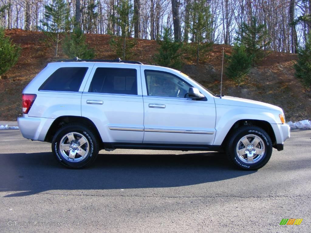 2007 Grand Cherokee Limited 4x4 - Bright Silver Metallic / Dark Khaki/Light Graystone photo #4