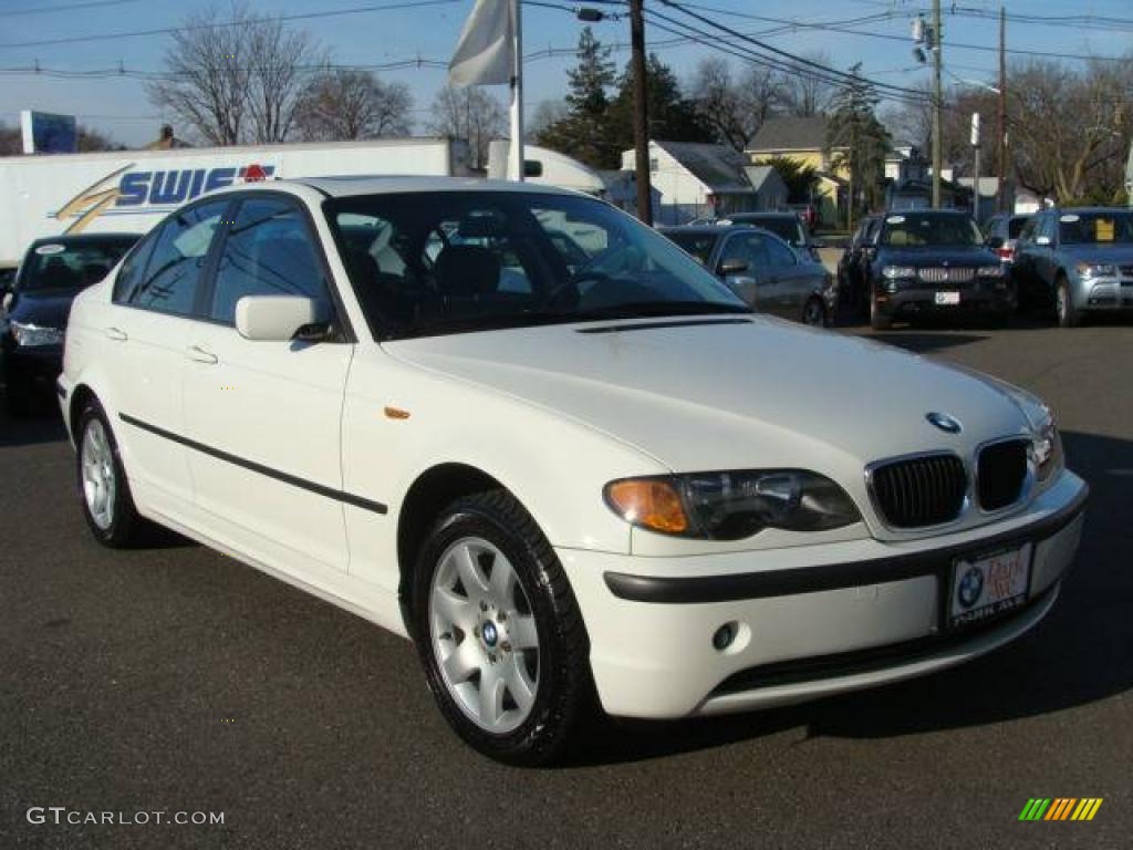 2005 3 Series 325xi Sedan - Alpine White / Black photo #2
