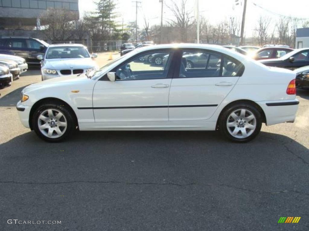 2005 3 Series 325xi Sedan - Alpine White / Black photo #5