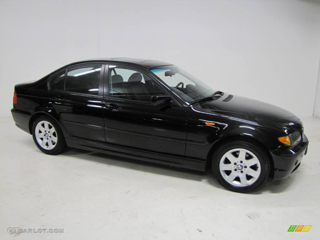 2005 3 Series 325i Sedan - Black Sapphire Metallic / Black photo #2