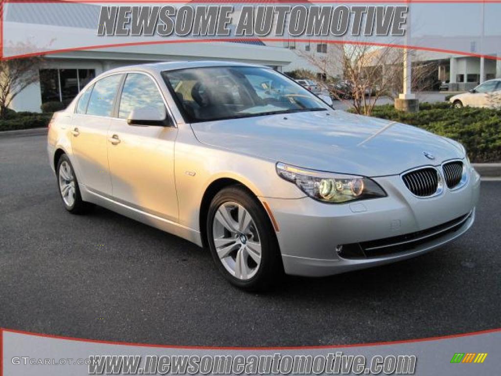 2010 5 Series 528i Sedan - Titanium Silver Metallic / Gray photo #1