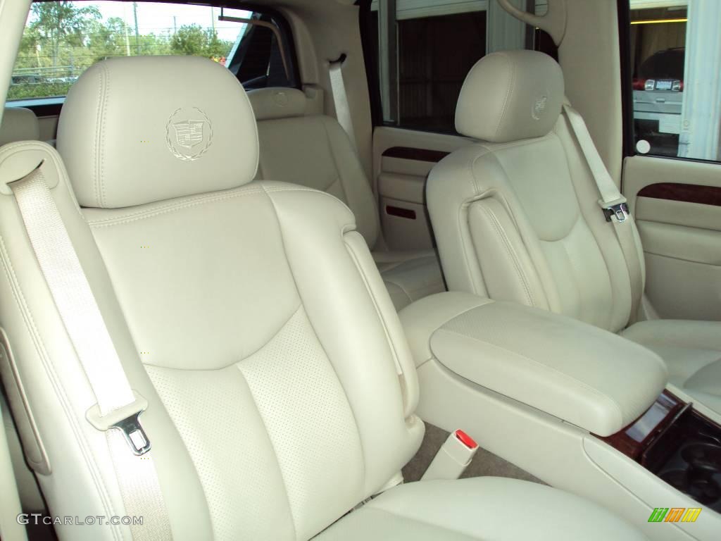 2006 Escalade EXT AWD - Black Raven / Shale photo #12