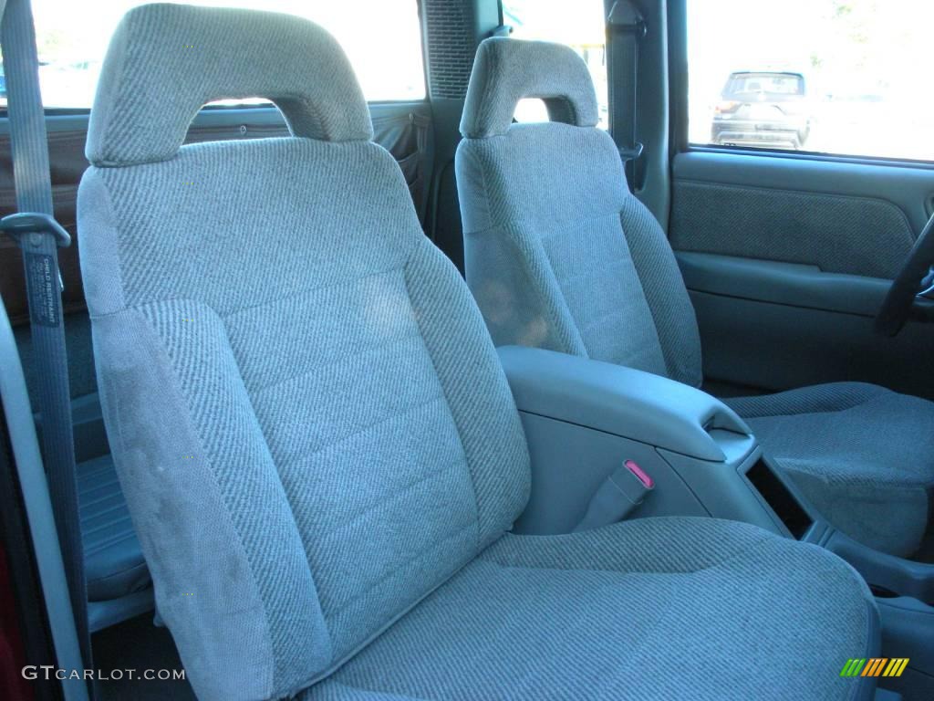 1996 Chevrolet S10 LS Extended Cab Front Seat Photo #23468976