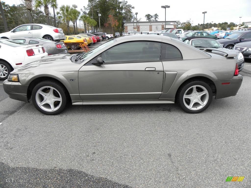 2001 Mustang GT Coupe - Mineral Grey Metallic / Dark Charcoal photo #2