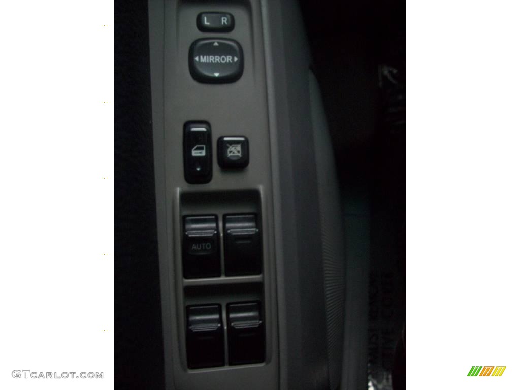 2004 4Runner SR5 - Natural White / Stone photo #8