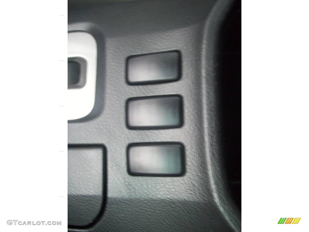 2004 4Runner SR5 - Natural White / Stone photo #17