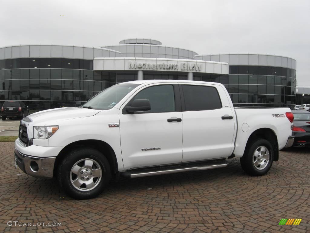 Super White Toyota Tundra