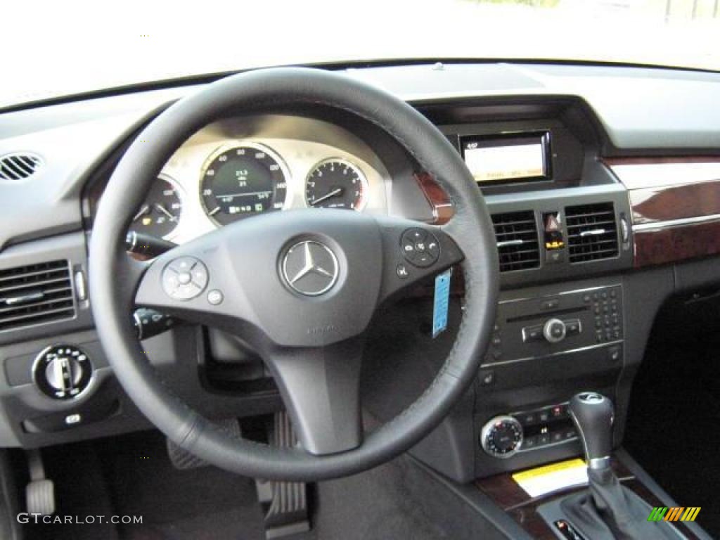 2010 GLK 350 - Palladium Silver Metallic / Black photo #4