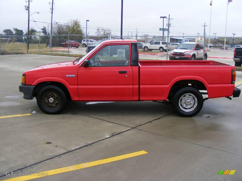 1992 B-Series Truck B2200 Regular Cab - Blaze Red / Gray photo #6