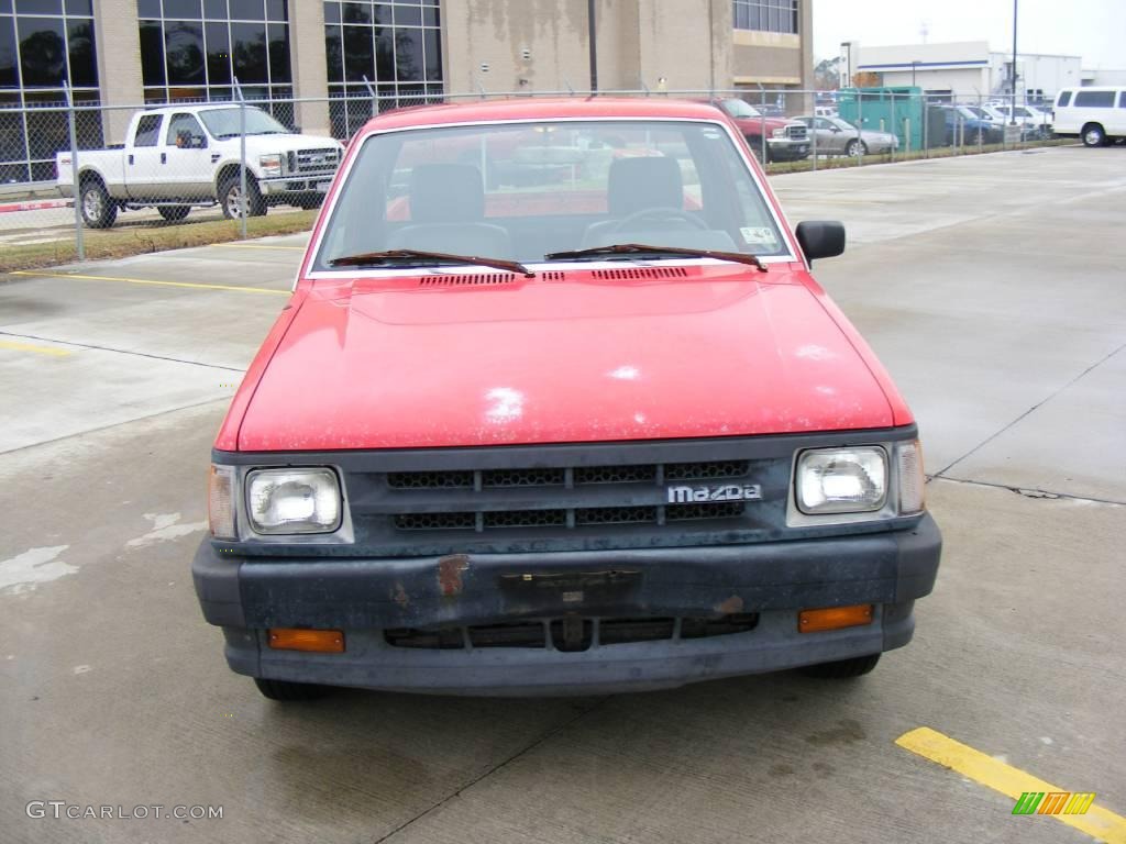 1992 B-Series Truck B2200 Regular Cab - Blaze Red / Gray photo #8