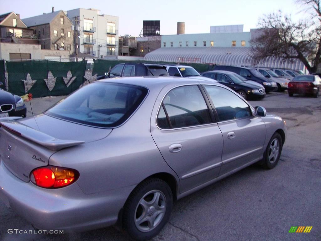 2000 Elantra GLS Sedan - Sandalwood / Beige photo #6