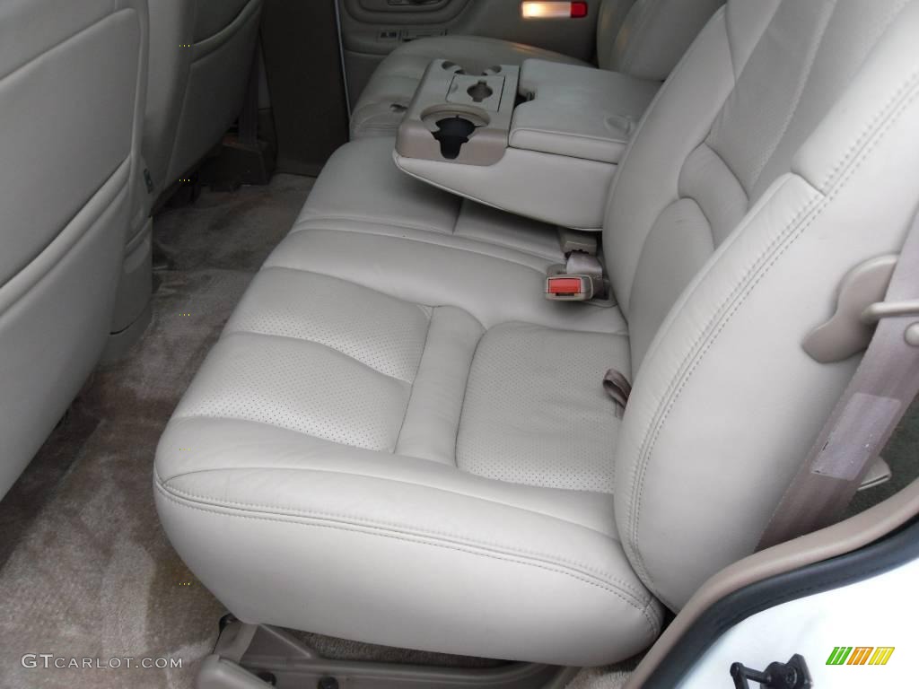 1999 Escalade 4WD - Aspen White / Neutral photo #11