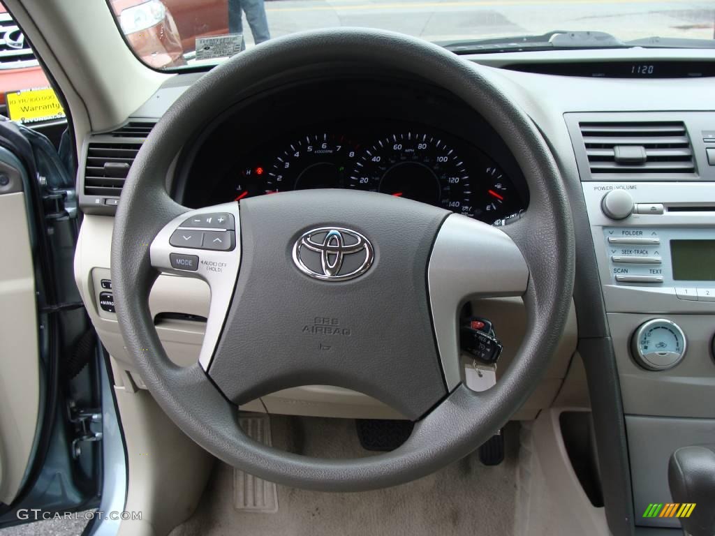 2009 Camry LE - Aloe Green Metallic / Bisque photo #20