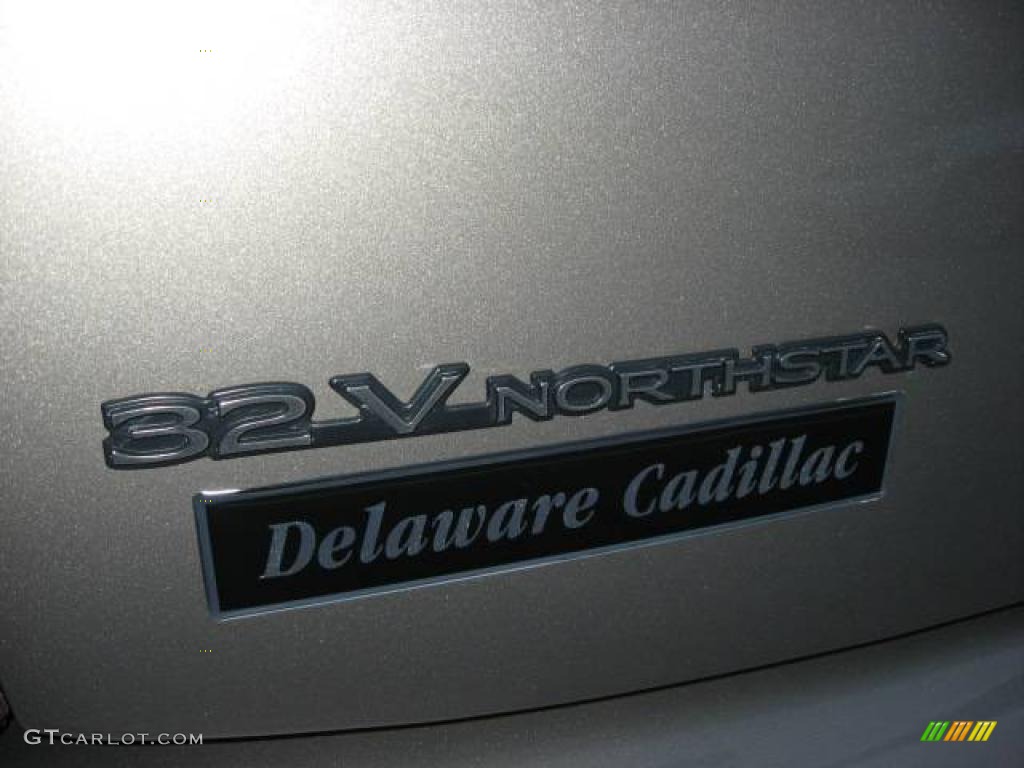 2002 DeVille Sedan - Bronzemist Metallic / Neutral Shale photo #30