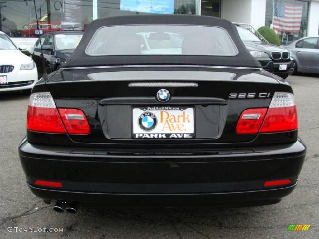 2006 3 Series 325i Convertible - Jet Black / Sand photo #13