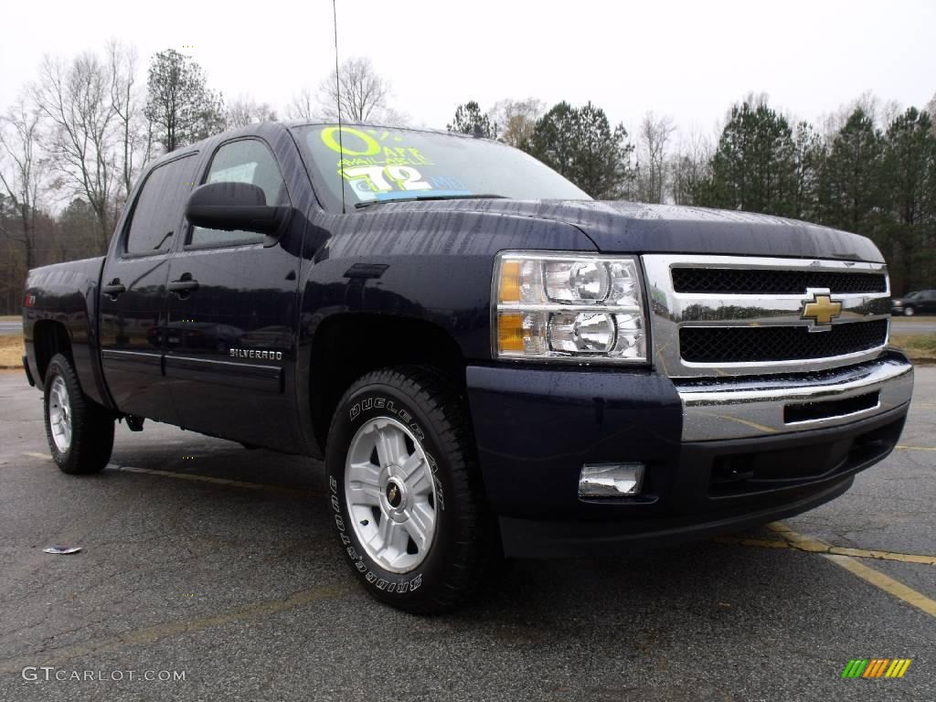 2009 Silverado 1500 LT Crew Cab - Imperial Blue Metallic / Light Titanium photo #7