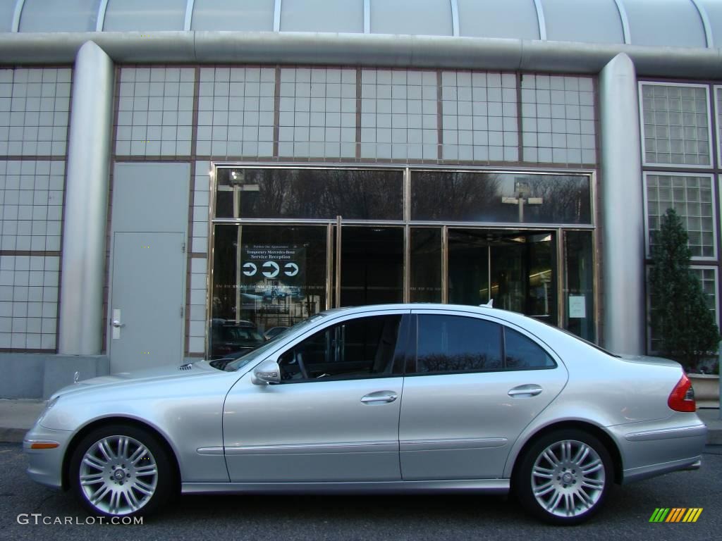 2008 E 350 4Matic Sedan - Iridium Silver Metallic / Black photo #3