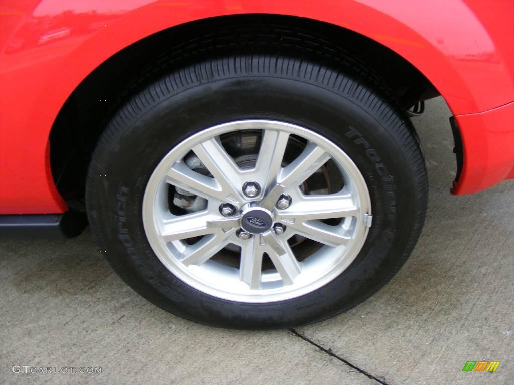 2006 Mustang V6 Premium Convertible - Torch Red / Dark Charcoal photo #13