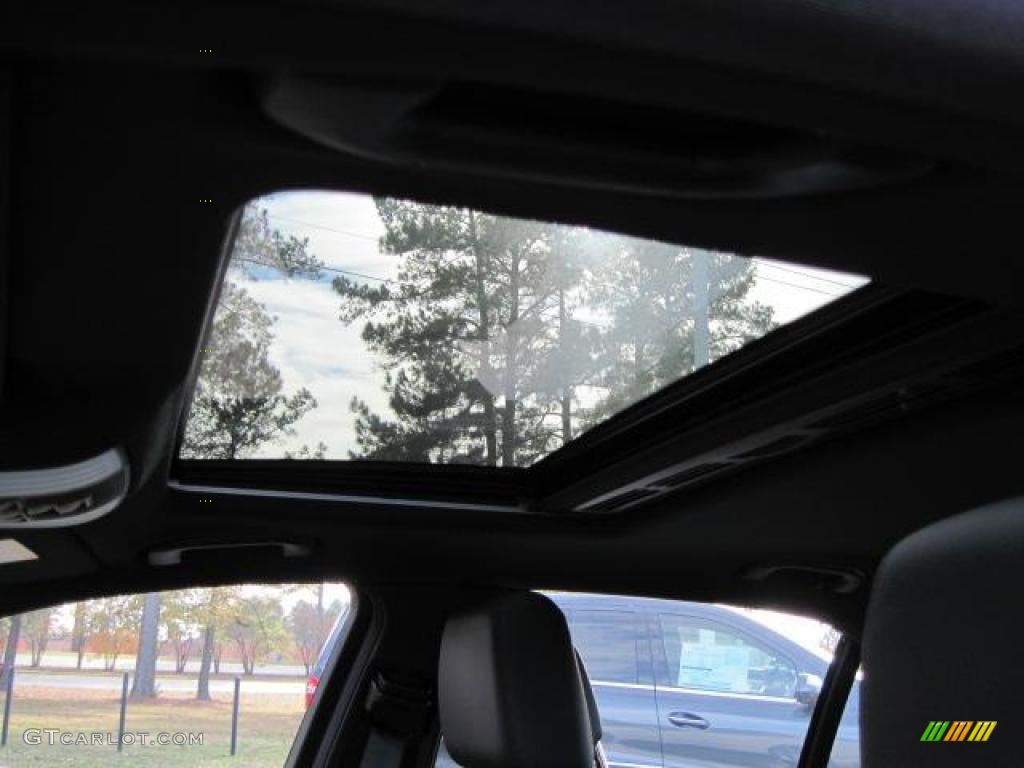 2010 E 350 Sedan - Arctic White / Black photo #5