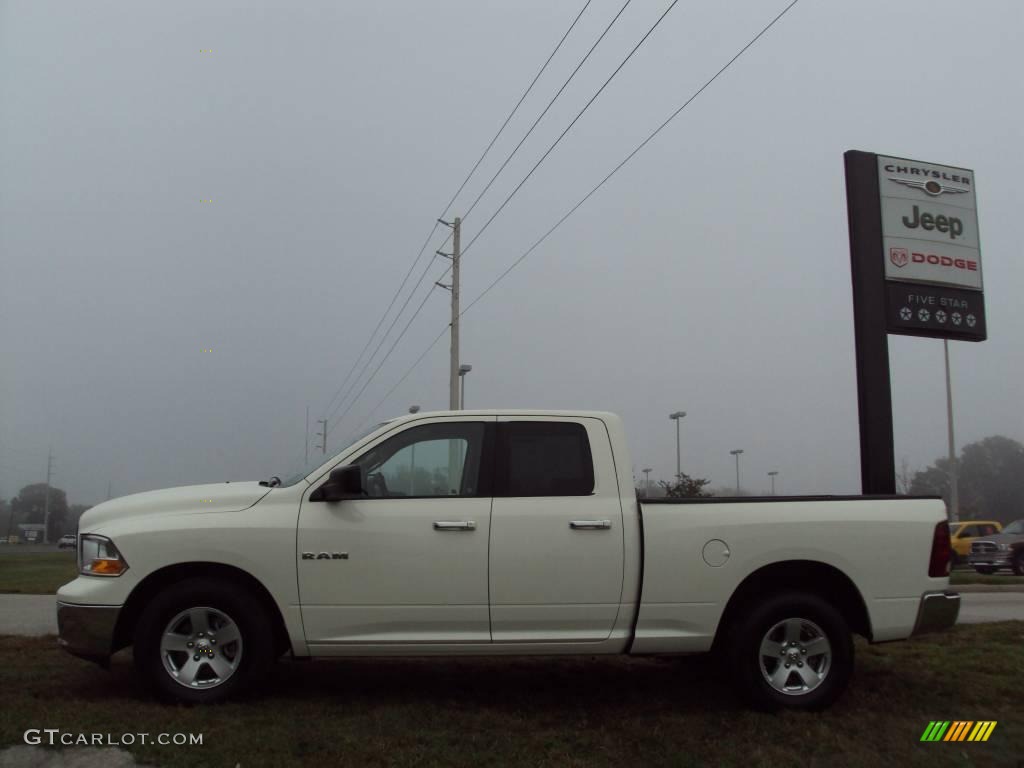 2009 Ram 1500 SLT Quad Cab - Stone White / Dark Slate/Medium Graystone photo #2