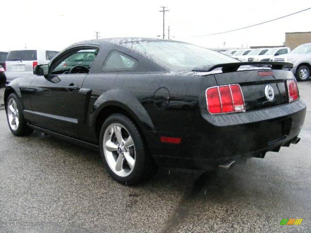 2007 Mustang GT Premium Coupe - Black / Black/Dove Accent photo #5