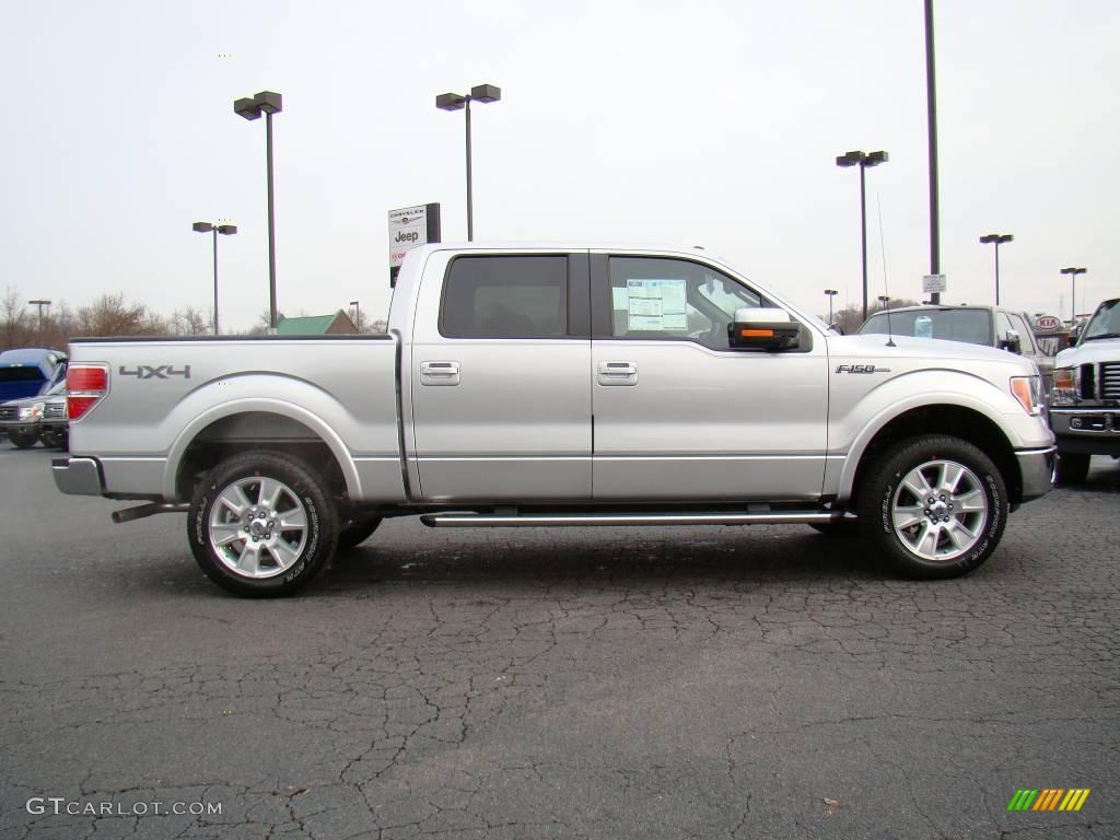 2010 F150 Lariat SuperCrew 4x4 - Ingot Silver Metallic / Black photo #2