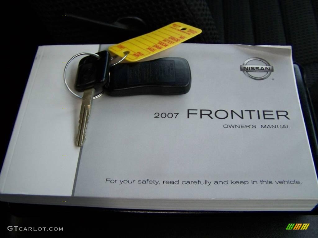 2007 Frontier NISMO Crew Cab - Majestic Blue / Charcoal photo #36