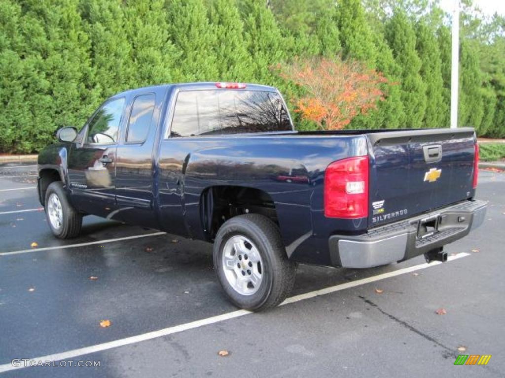2009 Silverado 1500 LT Extended Cab - Imperial Blue Metallic / Ebony photo #2