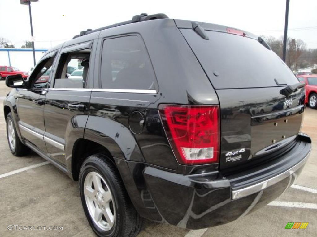 2005 Grand Cherokee Limited 4x4 - Brilliant Black Crystal Pearl / Medium Slate Gray photo #5