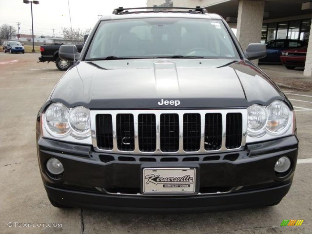 2005 Grand Cherokee Limited 4x4 - Brilliant Black Crystal Pearl / Medium Slate Gray photo #8