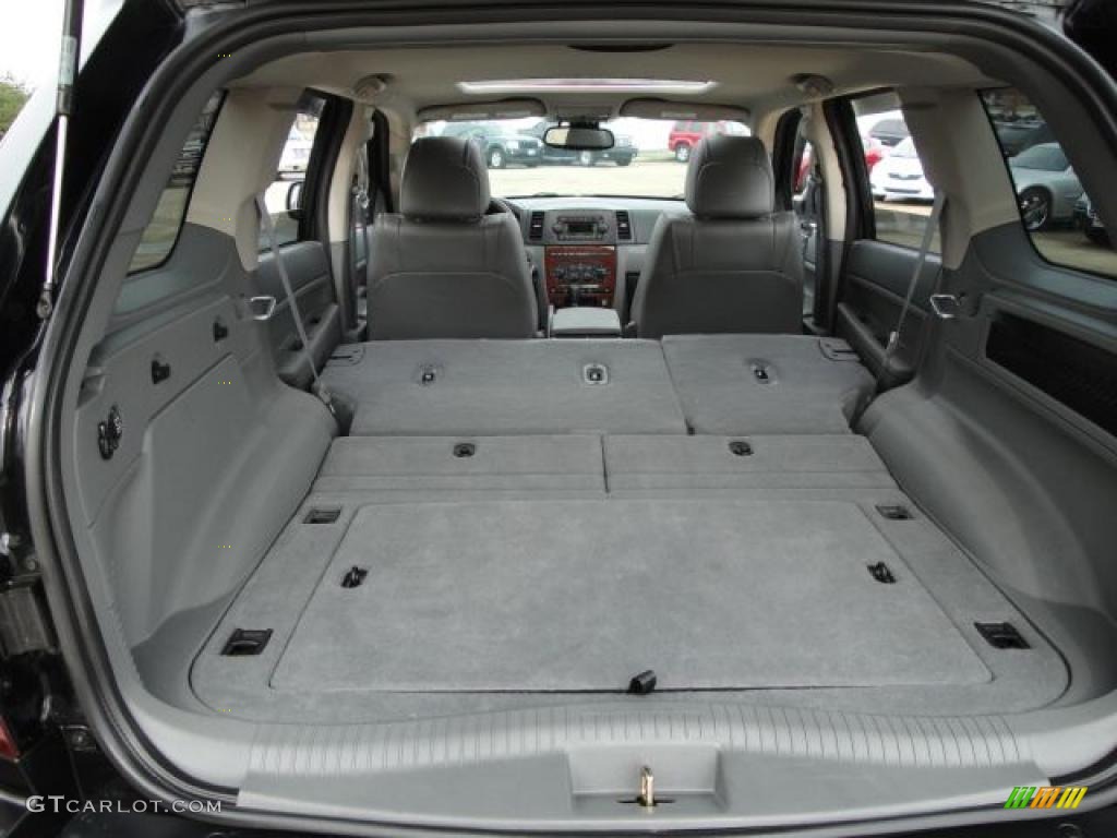 2005 Grand Cherokee Limited 4x4 - Brilliant Black Crystal Pearl / Medium Slate Gray photo #23