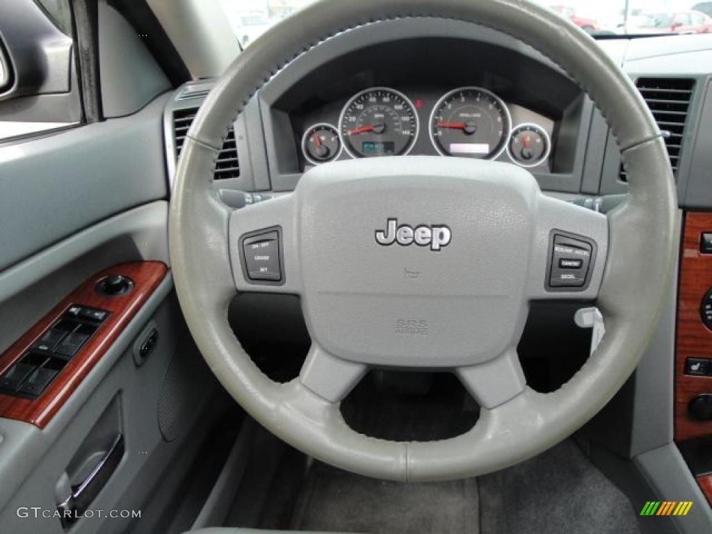 2005 Grand Cherokee Limited 4x4 - Brilliant Black Crystal Pearl / Medium Slate Gray photo #29