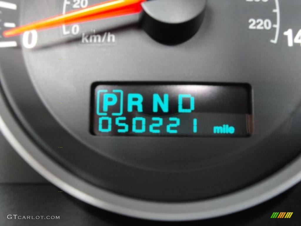 2005 Grand Cherokee Limited 4x4 - Brilliant Black Crystal Pearl / Medium Slate Gray photo #35