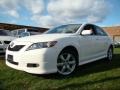 Super White - Camry SE Photo No. 1