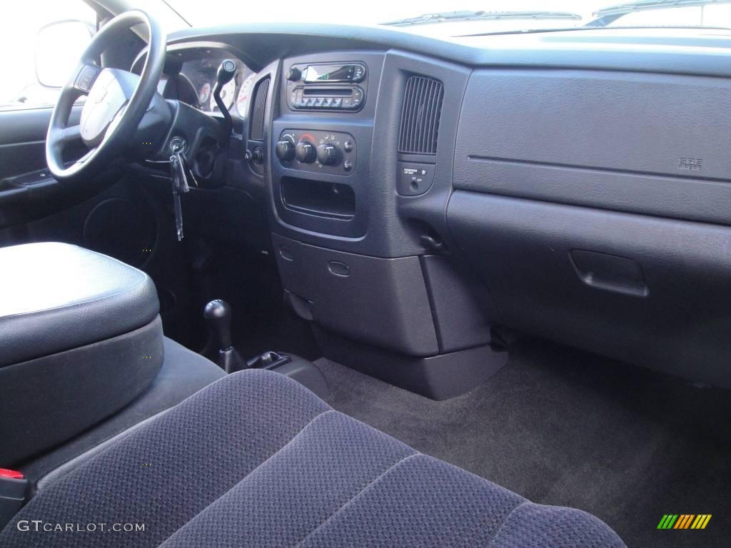 2005 Ram 2500 SLT Regular Cab 4x4 - Mineral Gray Metallic / Dark Slate Gray photo #13