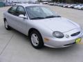 1999 Silver Frost Metallic Ford Taurus SE  photo #1