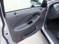 1999 Silver Frost Metallic Ford Taurus SE  photo #26