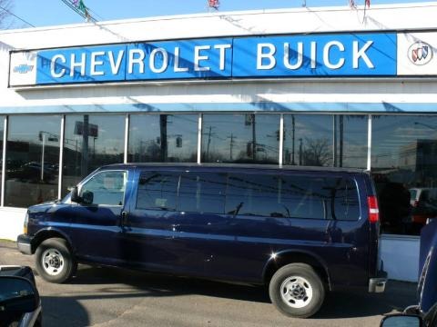 2008 GMC Savana Van LS 3500 Extended Passenger Data, Info and Specs