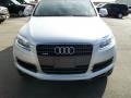 Light Silver Metallic - Q7 4.2 quattro Photo No. 1