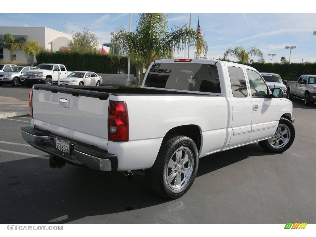 2003 Silverado 1500 LS Extended Cab - Summit White / Medium Gray photo #11