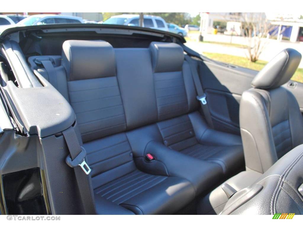 2005 Mustang GT Premium Convertible - Black / Dark Charcoal photo #31