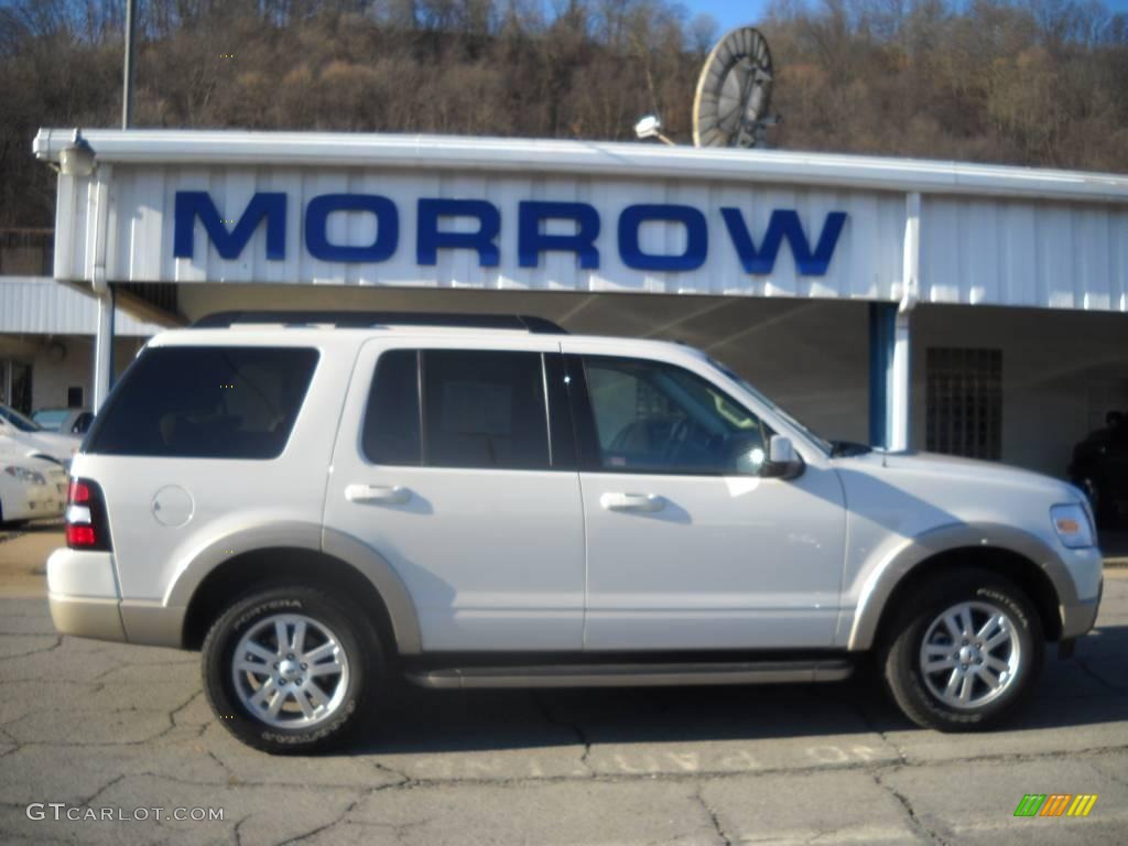 2009 Explorer Eddie Bauer 4x4 - White Suede / Camel photo #1