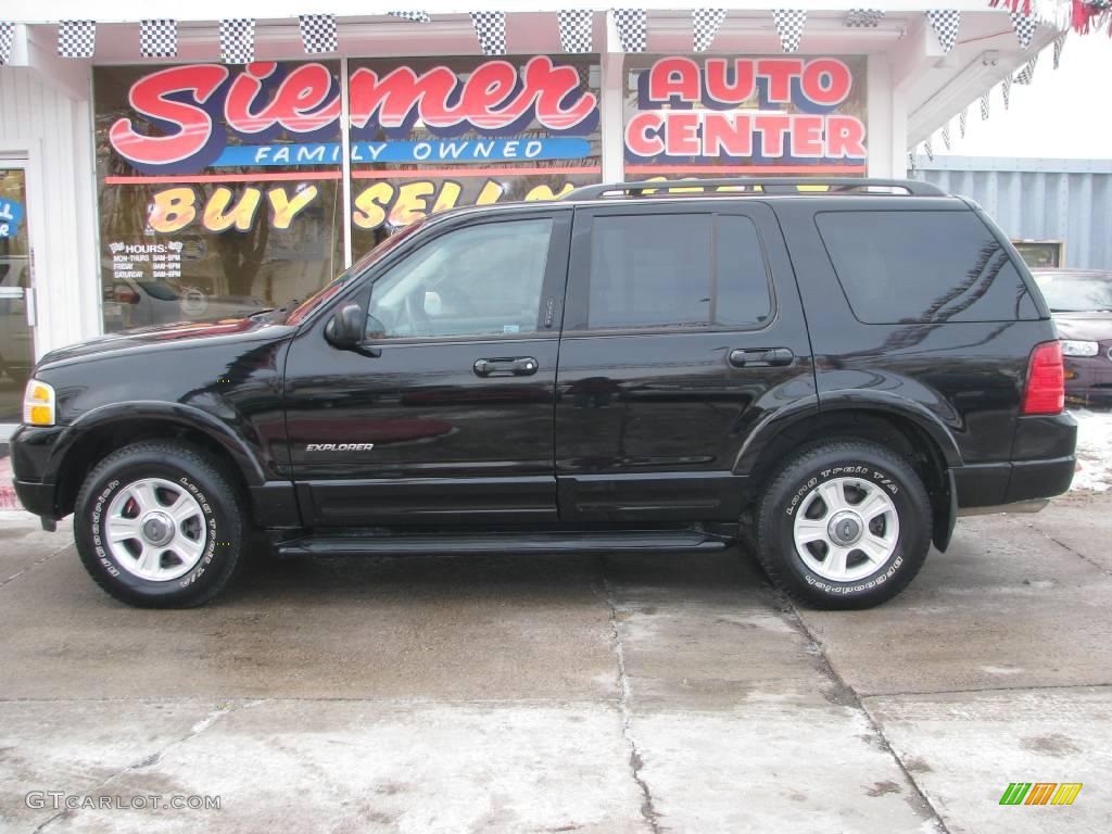 2002 Explorer Limited 4x4 - Black Clearcoat / Medium Parchment photo #3