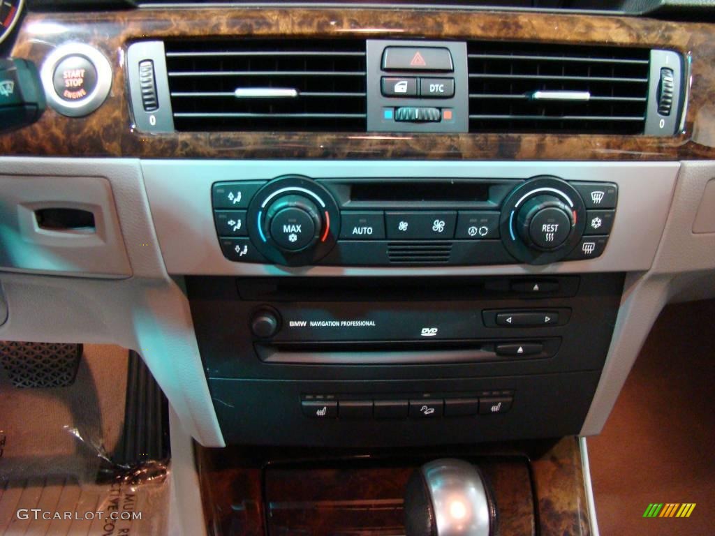 2006 3 Series 330xi Sedan - Sparkling Graphite Metallic / Grey photo #10