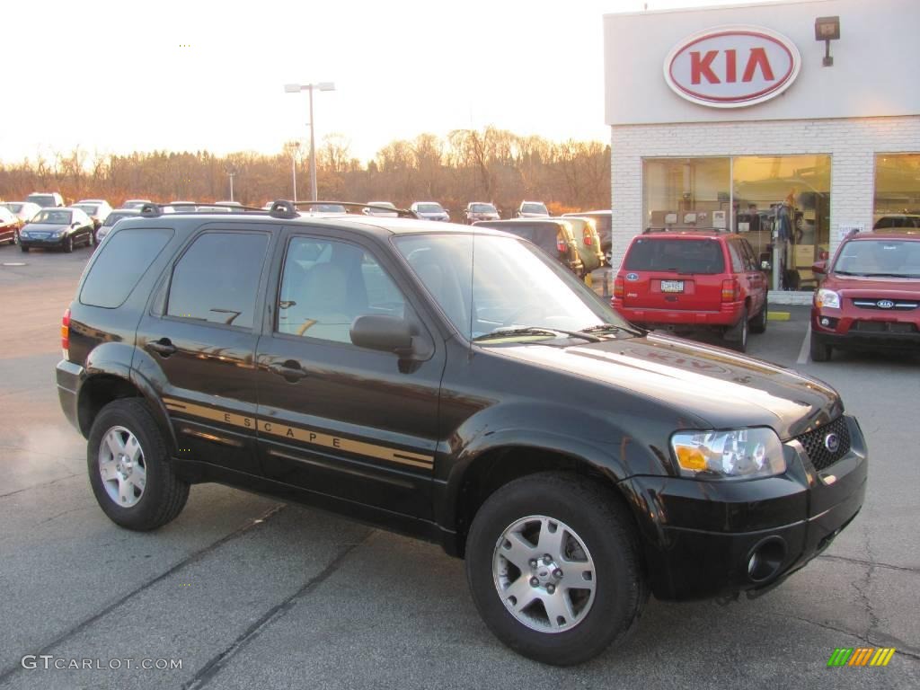 2007 Escape Limited 4WD - Black / Medium/Dark Pebble photo #1