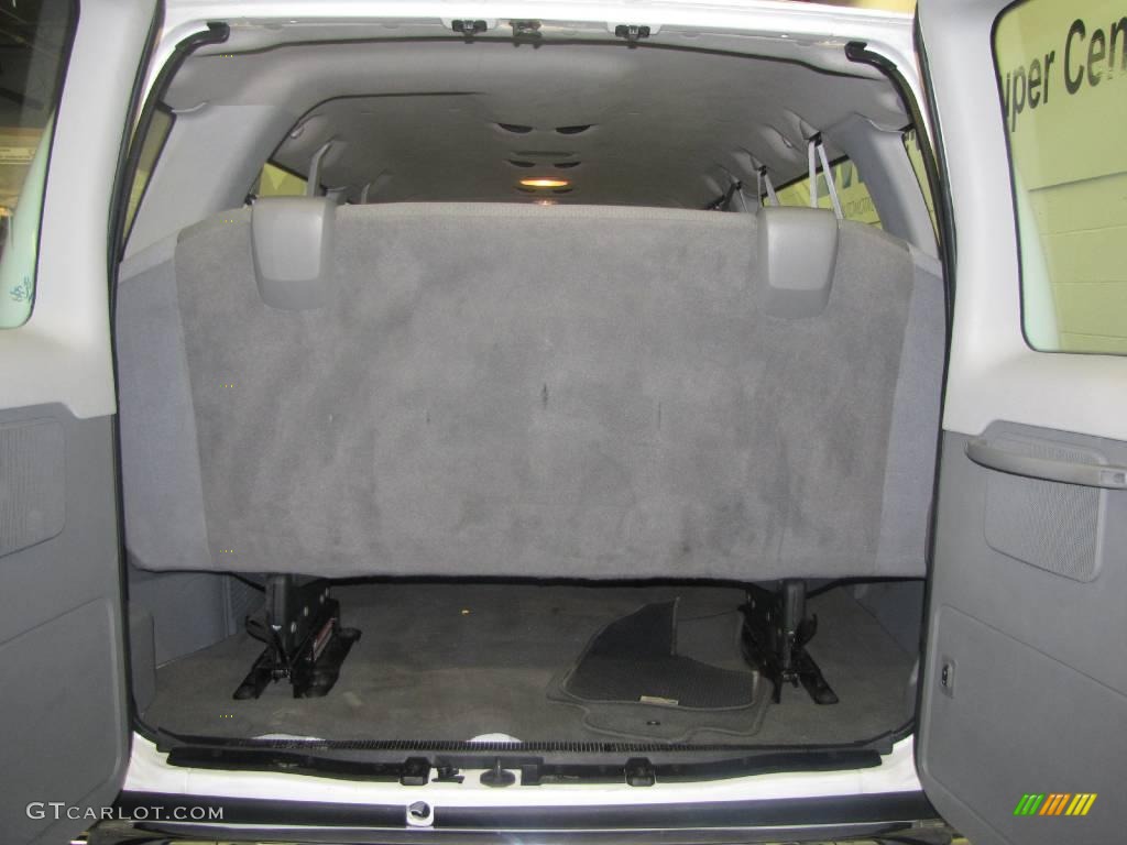 2009 E Series Van E350 Super Duty XLT Extended Passenger - Oxford White / Medium Flint photo #9
