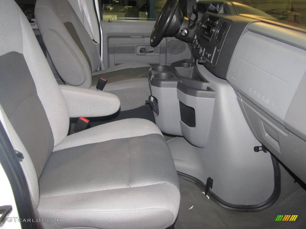 2009 E Series Van E350 Super Duty XLT Extended Passenger - Oxford White / Medium Flint photo #11