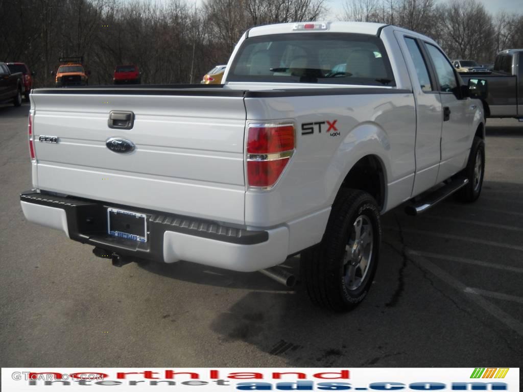 2010 F150 STX SuperCab 4x4 - Oxford White / Tan photo #6